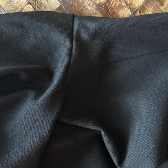 White House Black Market Slim Leg Black Trousers - Picture 3 of 3